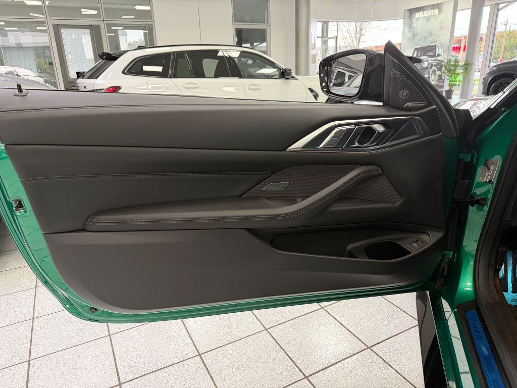 BMW M4 Competition*CARBON*KEYLESS*H-K*MEMORY*360°