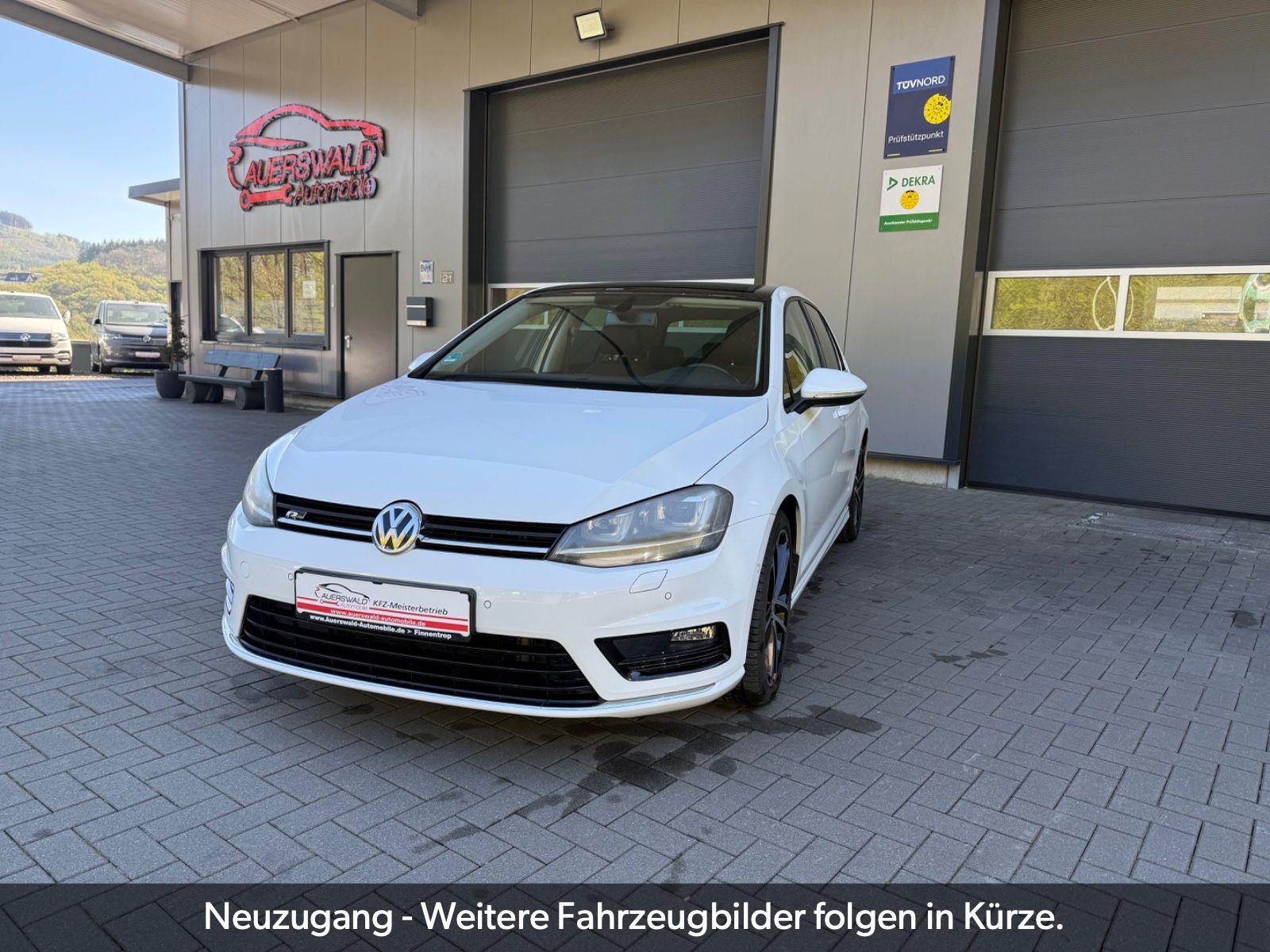 Volkswagen Golf VII Lim. Highline R Line *Bi-Xenon *Pano