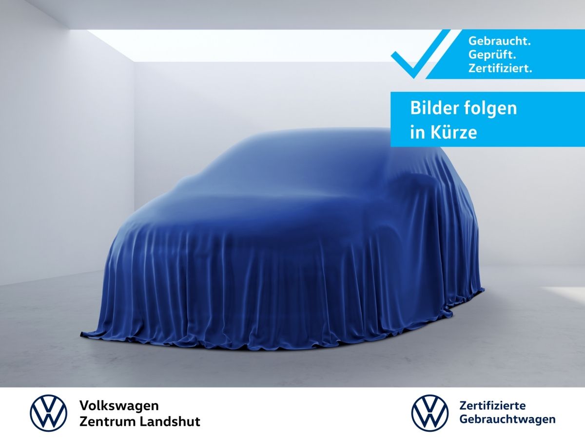 Volkswagen Golf VIII Life 1.5 TSI SpurH DynLi LM KlimaA