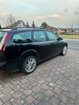 Ford Focus 1.6 TDCI - Ford Focus aus 2010 mit Diesel-Antrieb