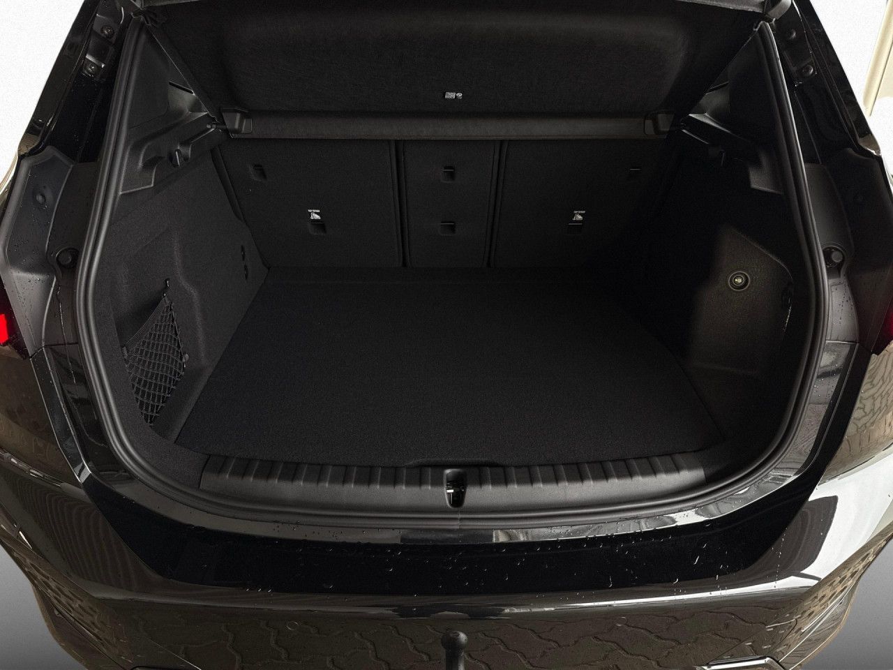 BMW 220 Active Tourer - Bild 17