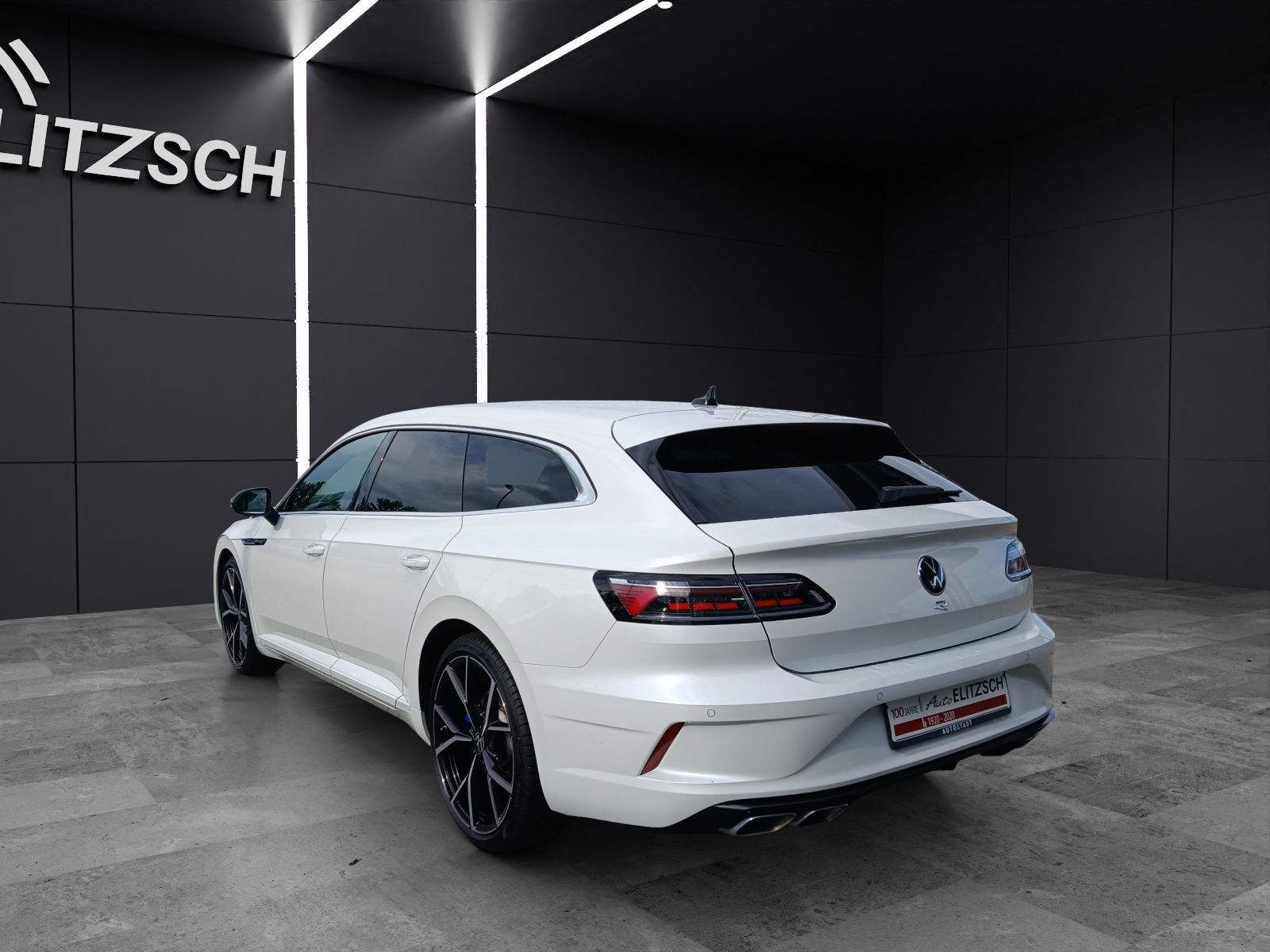 Fahrzeugabbildung Volkswagen Arteon SB R 4M R-Line Matrix AHK Navi  Pano HUD