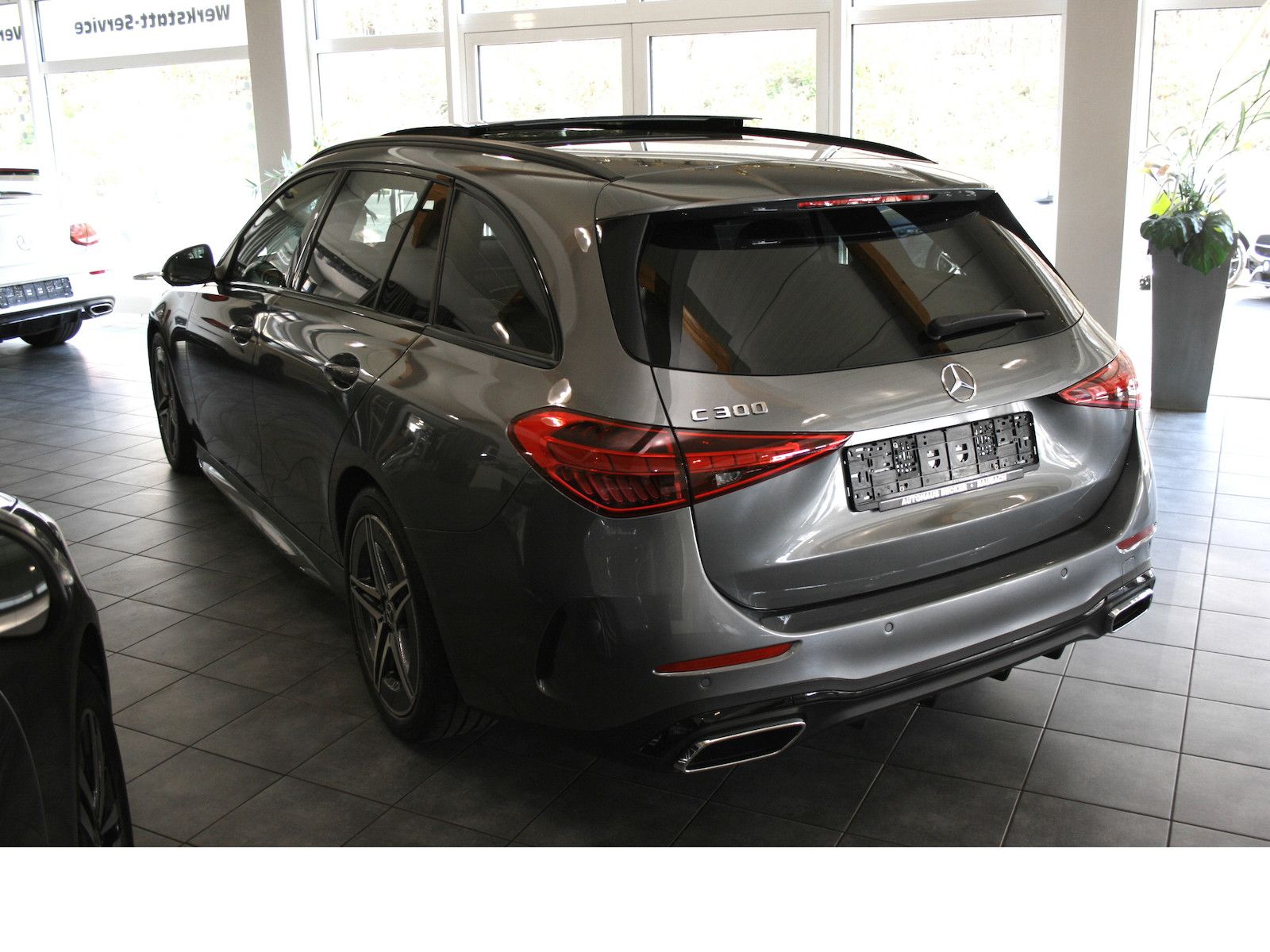 Fahrzeugabbildung Mercedes-Benz C 300 T AMG *Night*Panoramadach*Assistenz-Paket