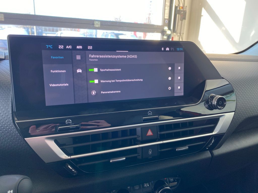 Fahrzeugabbildung Citroën C4 PureTech 130 Automatik MAX *Winter-P.*Allwett