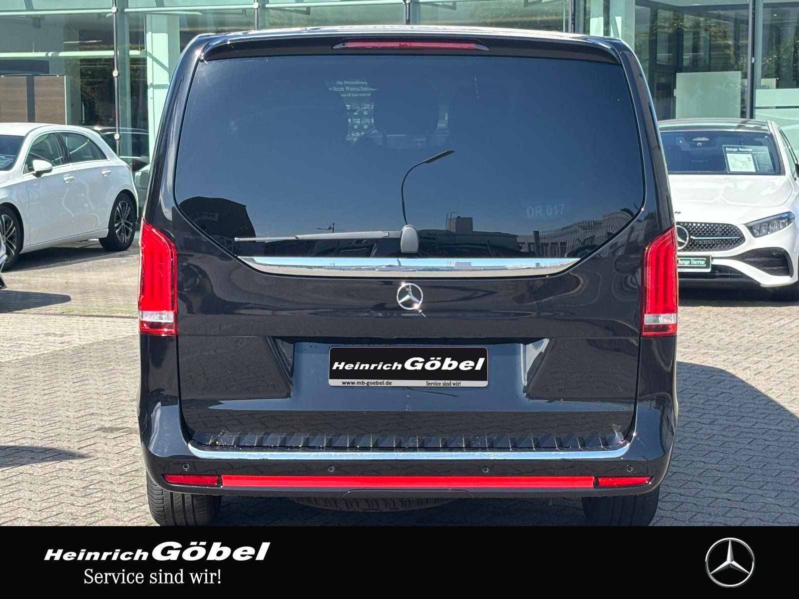 Fahrzeugabbildung Mercedes-Benz V 300 d 4M AVA-EDI*EXTRA-LANG*BURMESTER*360°KAME