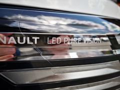 Fahrzeugabbildung Trafic Kasten 3,1t Komfort 110 dCi L2H1 2.0 BLUE
