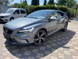 Volvo R-Design Exterieur+Interieur/LED/Kamera/Navi - Volvo V40: R Design