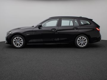 BMW 330 - 11