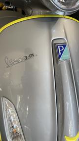 Vespa Elettrica 70 km/h ab 16 Jahre fahrbar - Vespa Motorräder in Hamburg