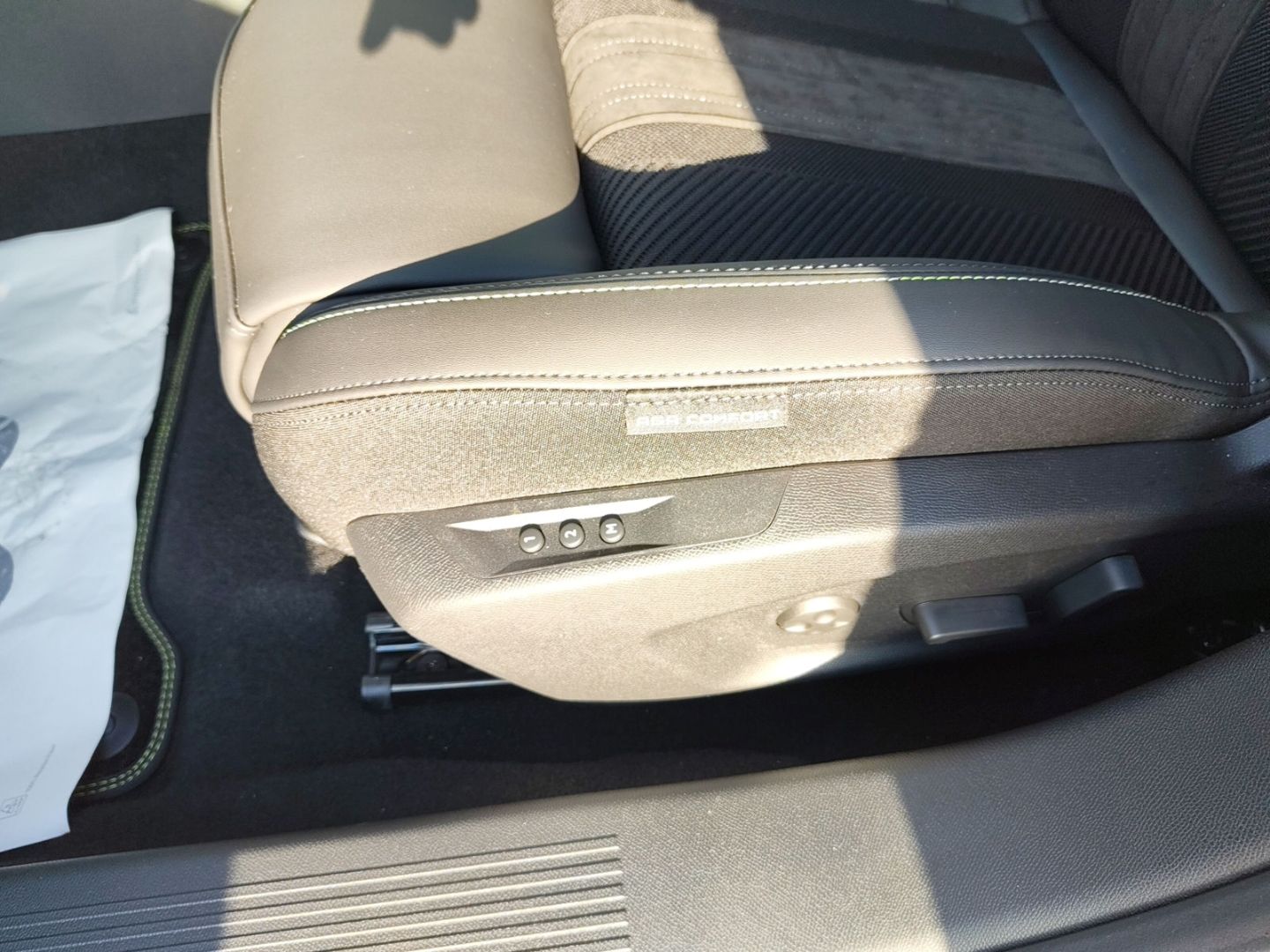 Peugeot 308 - Bild 17