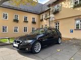 BMW 320i Touring - Garagenfzg, TÜV neu, wenig KM - BMW 320 aus 2009: Kombi