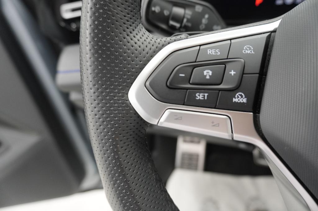 Volkswagen Tiguan 2.0 TSi DSG 4M R-Line Matrix/360Kamera/Ha, миниатюра 21