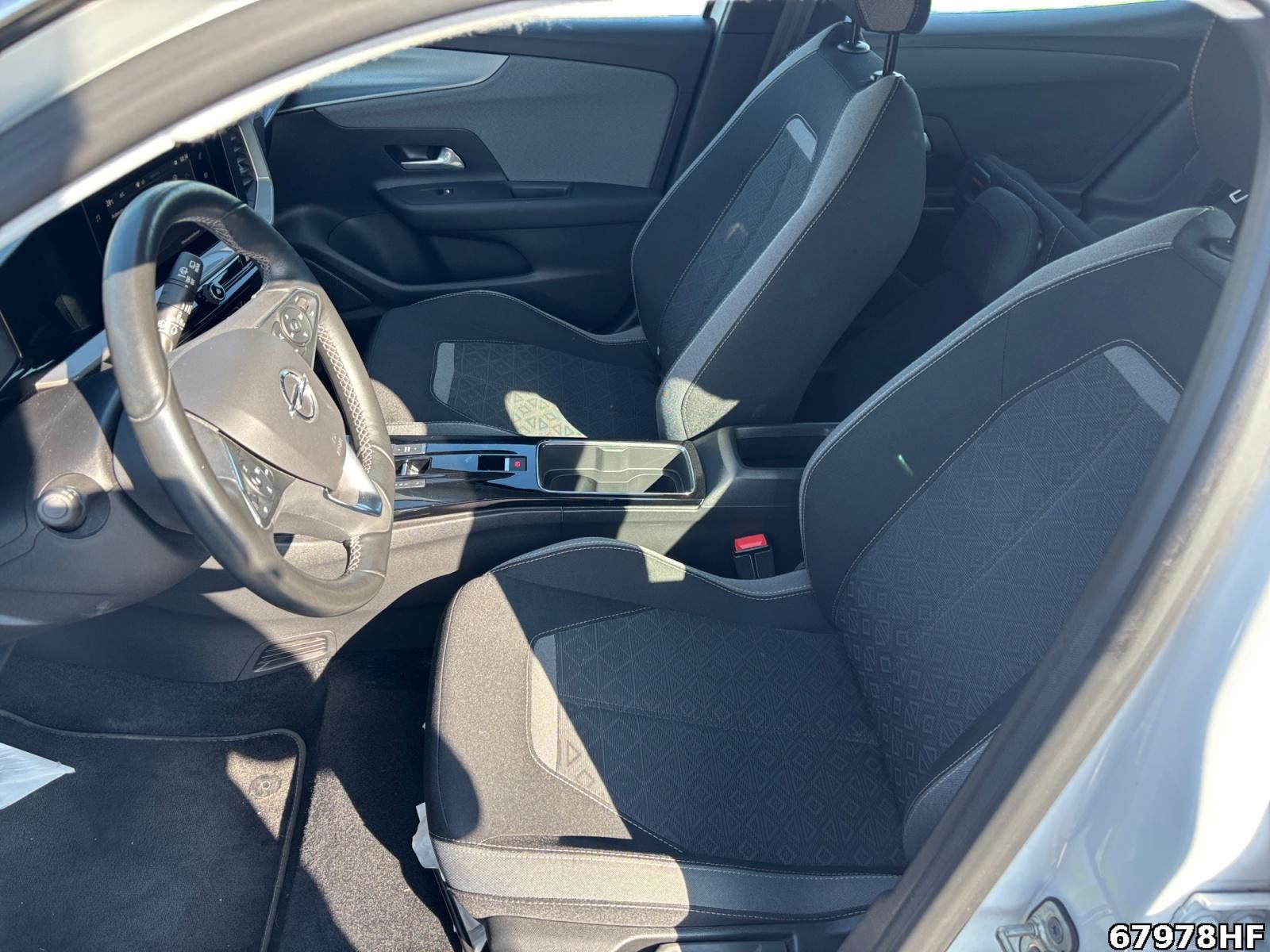 Fahrzeugabbildung Opel Mokka -e Edition