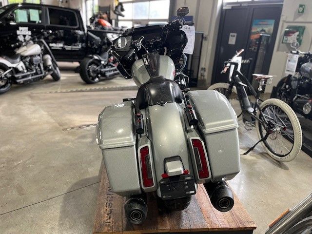 Fahrzeugabbildung Harley-Davidson FLTRXSTSE Road Glide ST CVO *SOFORT