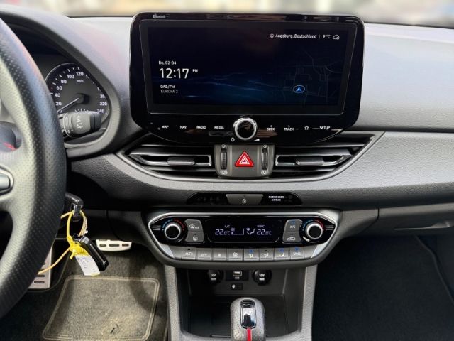 Fahrzeugabbildung Hyundai i30 Kombi 1.5 T-GDI N-LINE +NAVI+KLIMA+PDC+SHZ+U