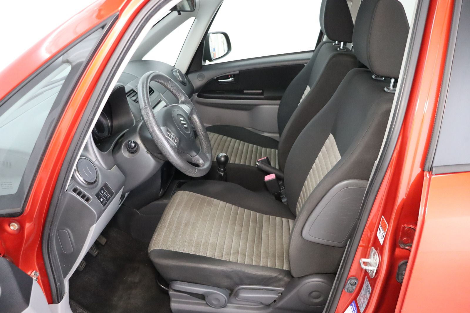 Fahrzeugabbildung Suzuki SX4 1.6 VVT 4WD * Allrad * Club