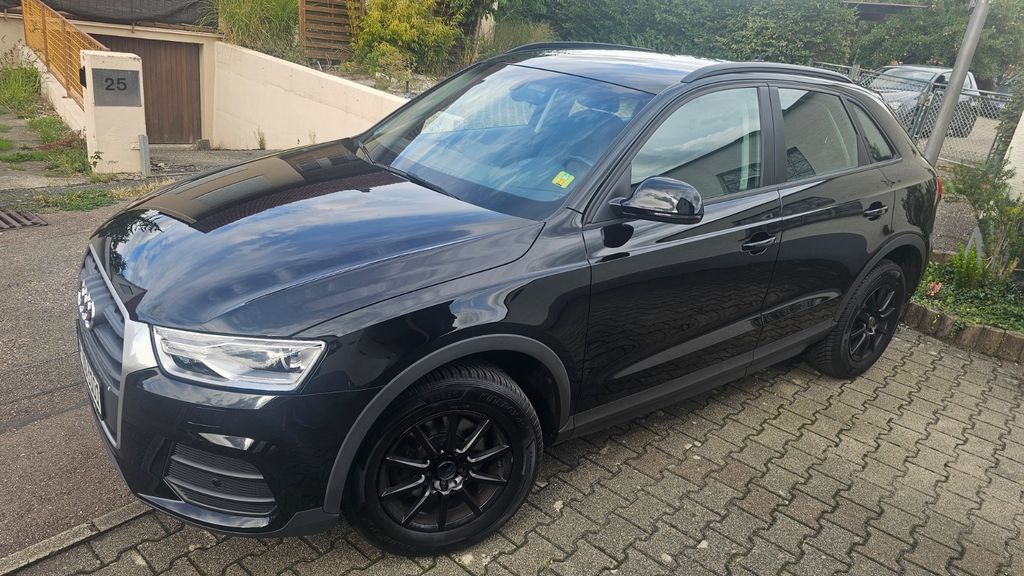 Image of Audi Q3