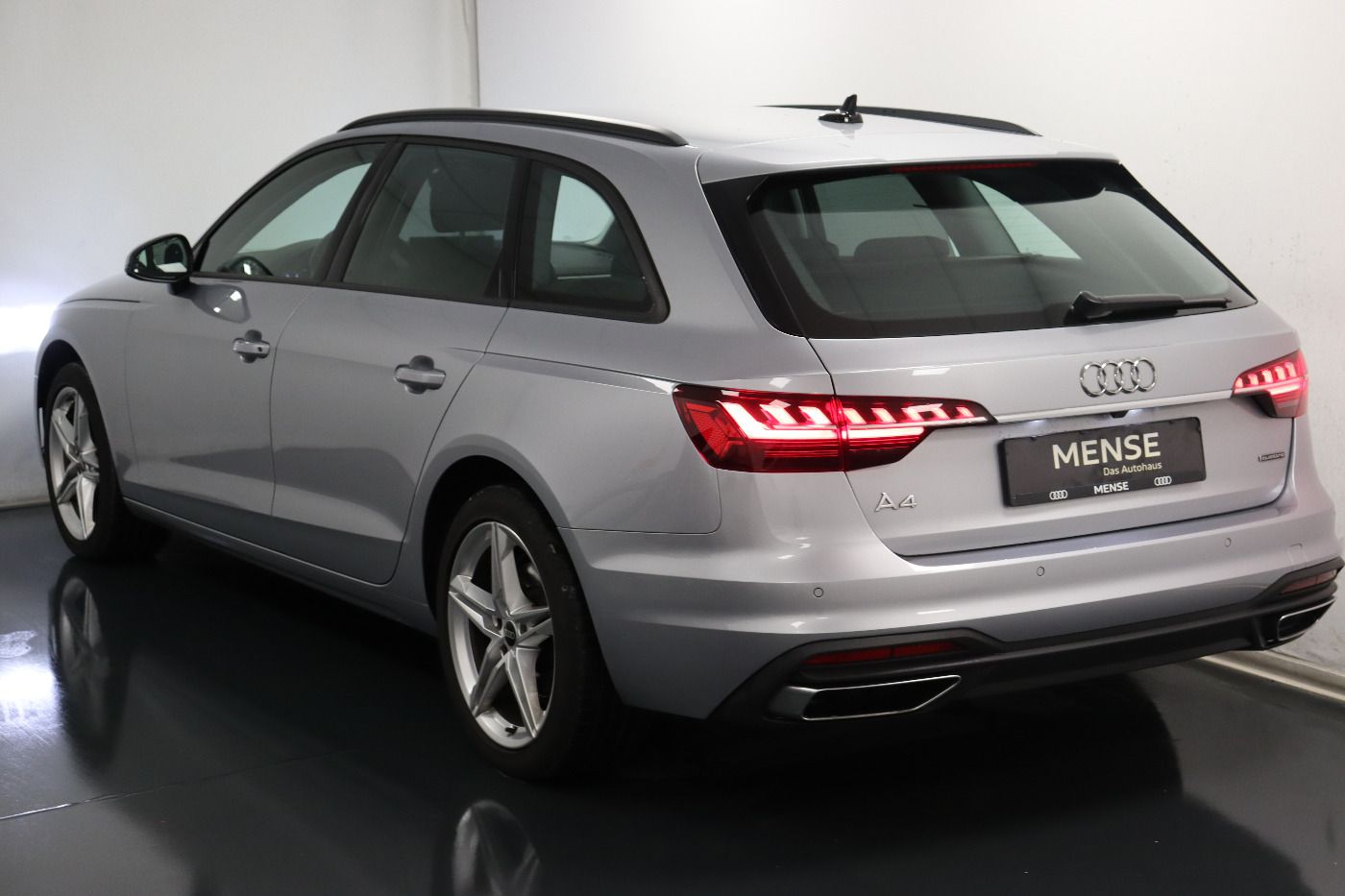 Audi A4 - Bild 4
