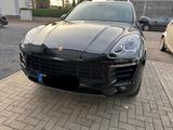 Porsche Macan S  - Porsche Macan in Essen