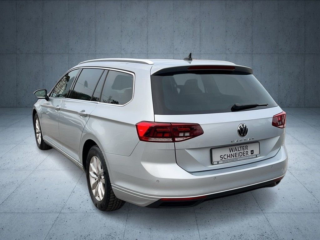 Volkswagen Passat Variant - Bild 5
