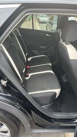 Volkswagen T-Roc - 9
