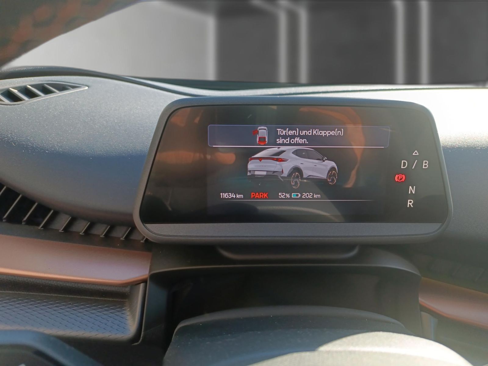 Cupra Tavascan - Bild 15