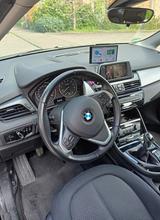 BMW 216 Active Tourer 216i Advantage Advantage - BMW 216 Active Tourer aus 2016