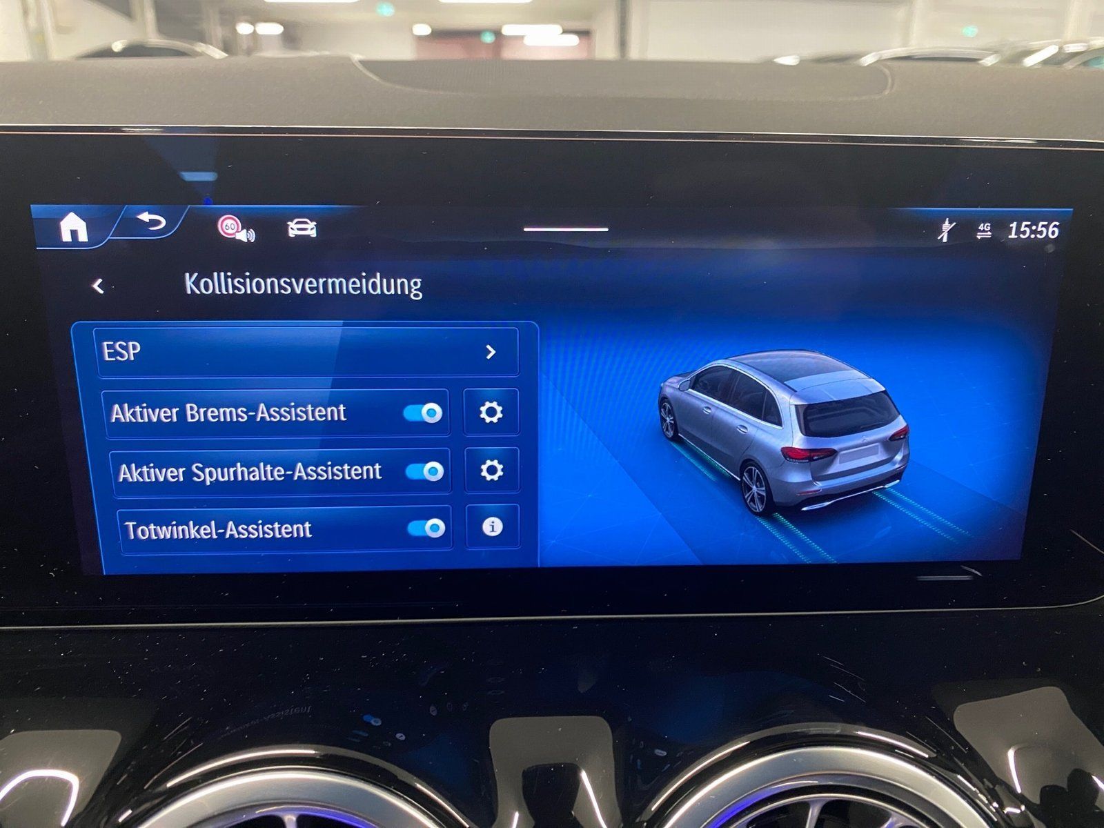 Fahrzeugabbildung Mercedes-Benz B 250 4M*AHK*STDHZG*Distro*Totwink*CarPlay*LED*