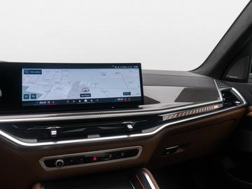 2025 BMW X5 M — миниатюра 21