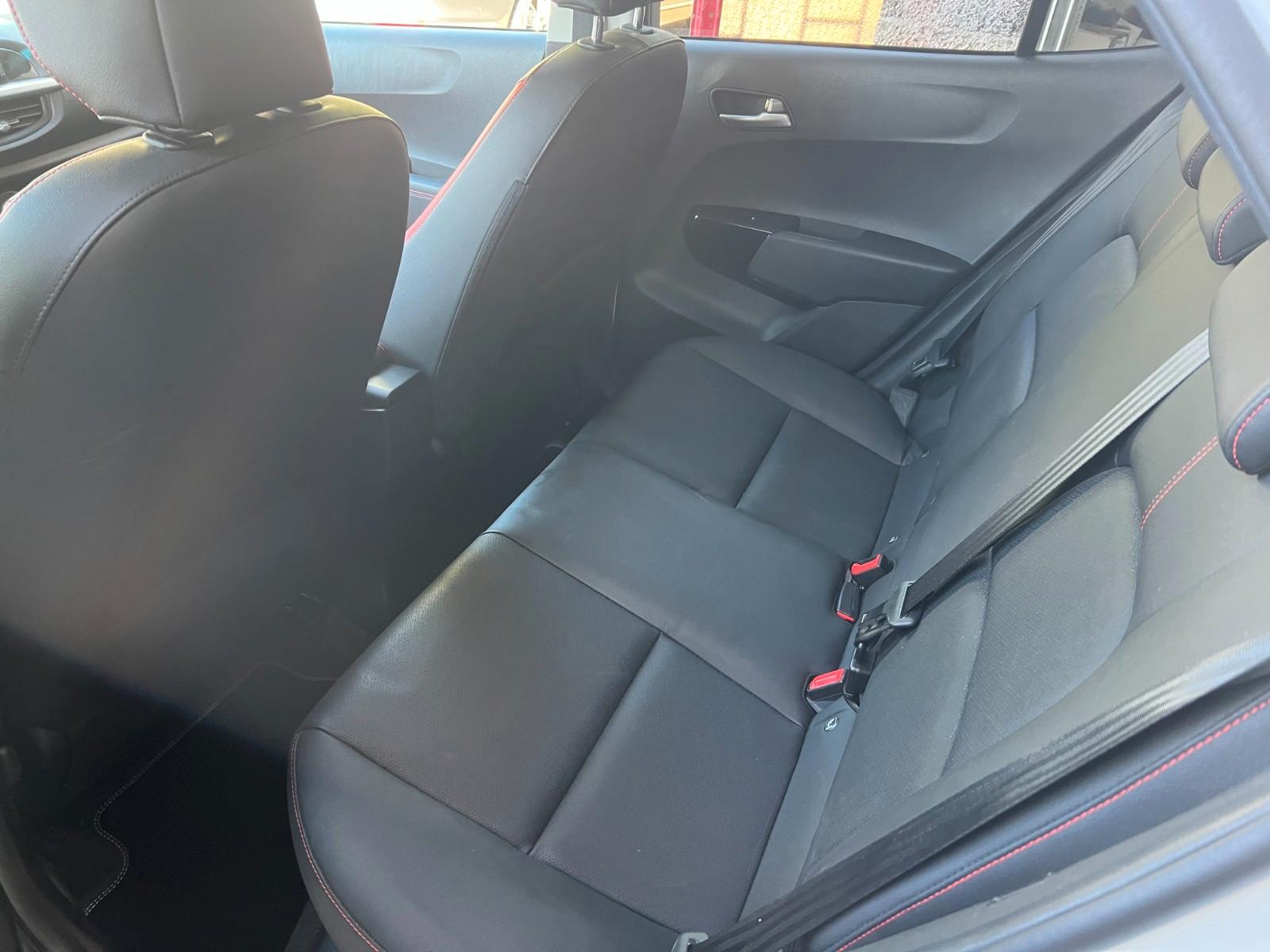 Kia Picanto GT-Line Autom. Apple Car  SzHz