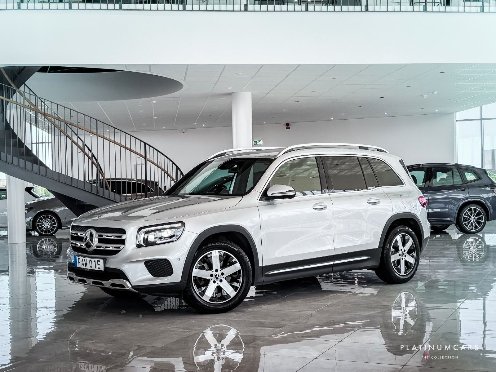 MERCEDES-BENZ GLB 180 DCT 136hp / NETTO POSSIBLE