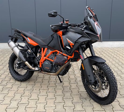 KTM 1290 Super Adventure R