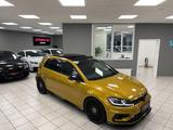 Volkswagen Golf 7R DSG | non OPF | Akrapovic | APR | Carbon - : Gelb, Panorama-Dach