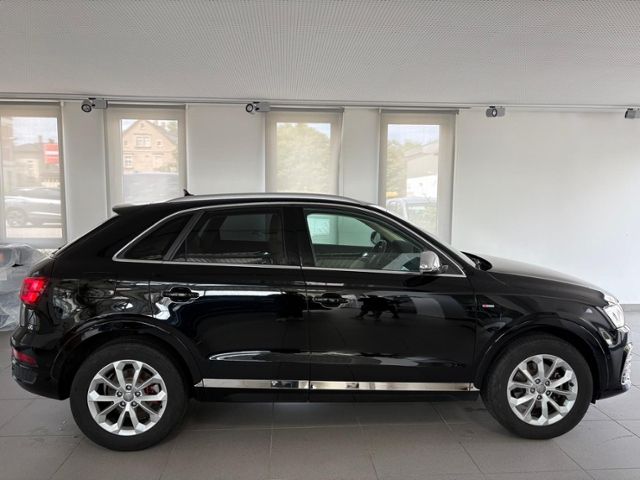 Q3 S-Line 2.0TDI S-TRON QUATTRO LED NAV AHK eHEC