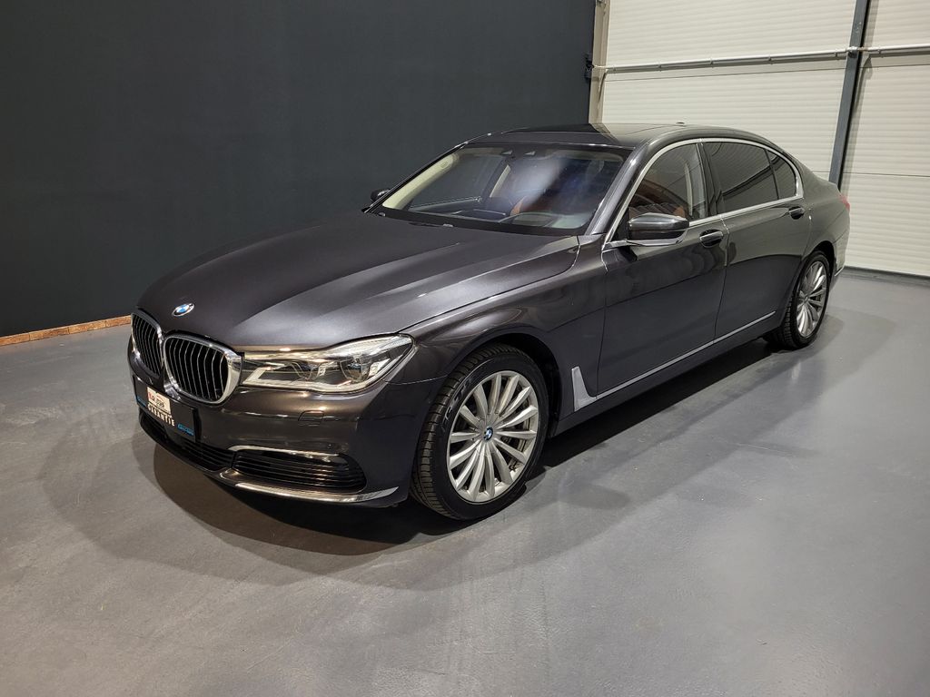 BMW 750