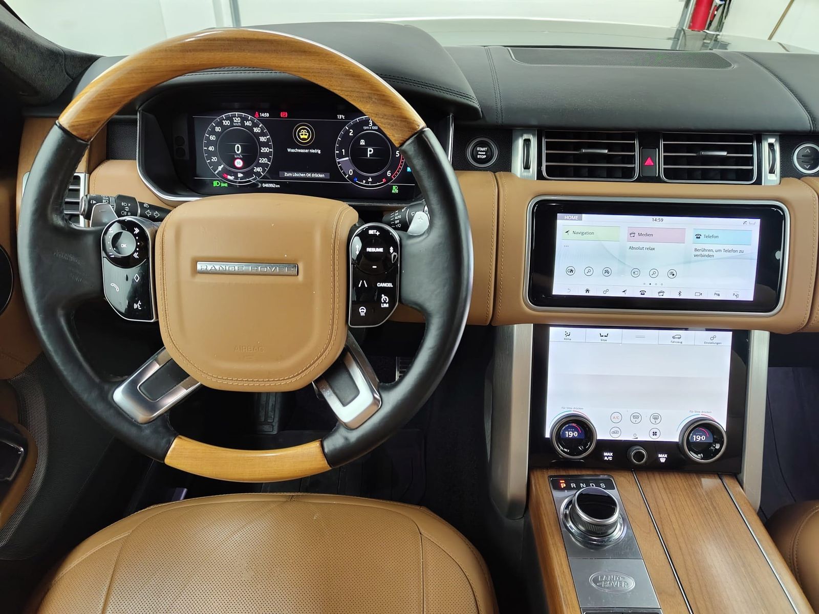 LAND ROVER Range Rover  4.4 SDV8 Autobiography Pano LED – Bild 17