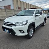 Toyota Hilux 2.4 D-4D 4WD 4 porte Double Cab Exe - gebrauchte Toyota Cabrios
