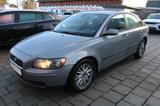 Volvo S40 2.4  Klimaautomatik PDC ALU Radio-CD AHK TÜV - Volvo S40 Benziner Gebrauchtwagen