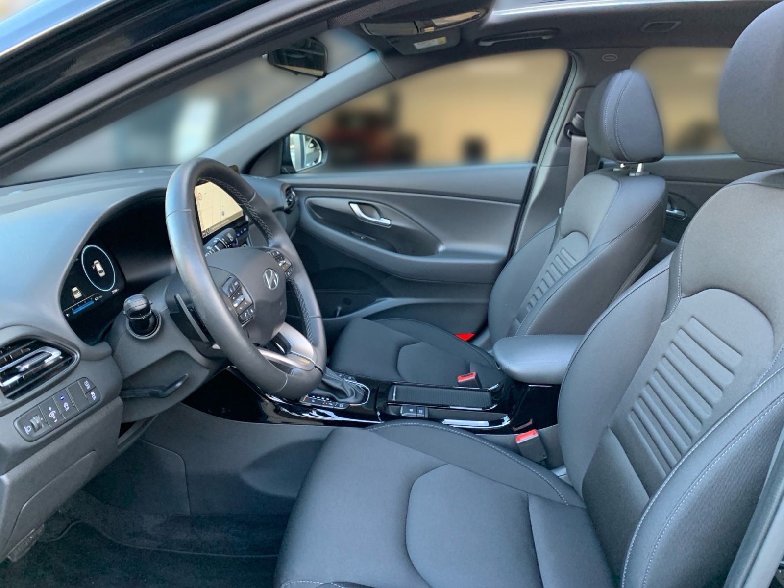 Fahrzeugabbildung Hyundai i30 Kombi 1.5 T-GDI 7-DCT Advantage Mild-Hybrid