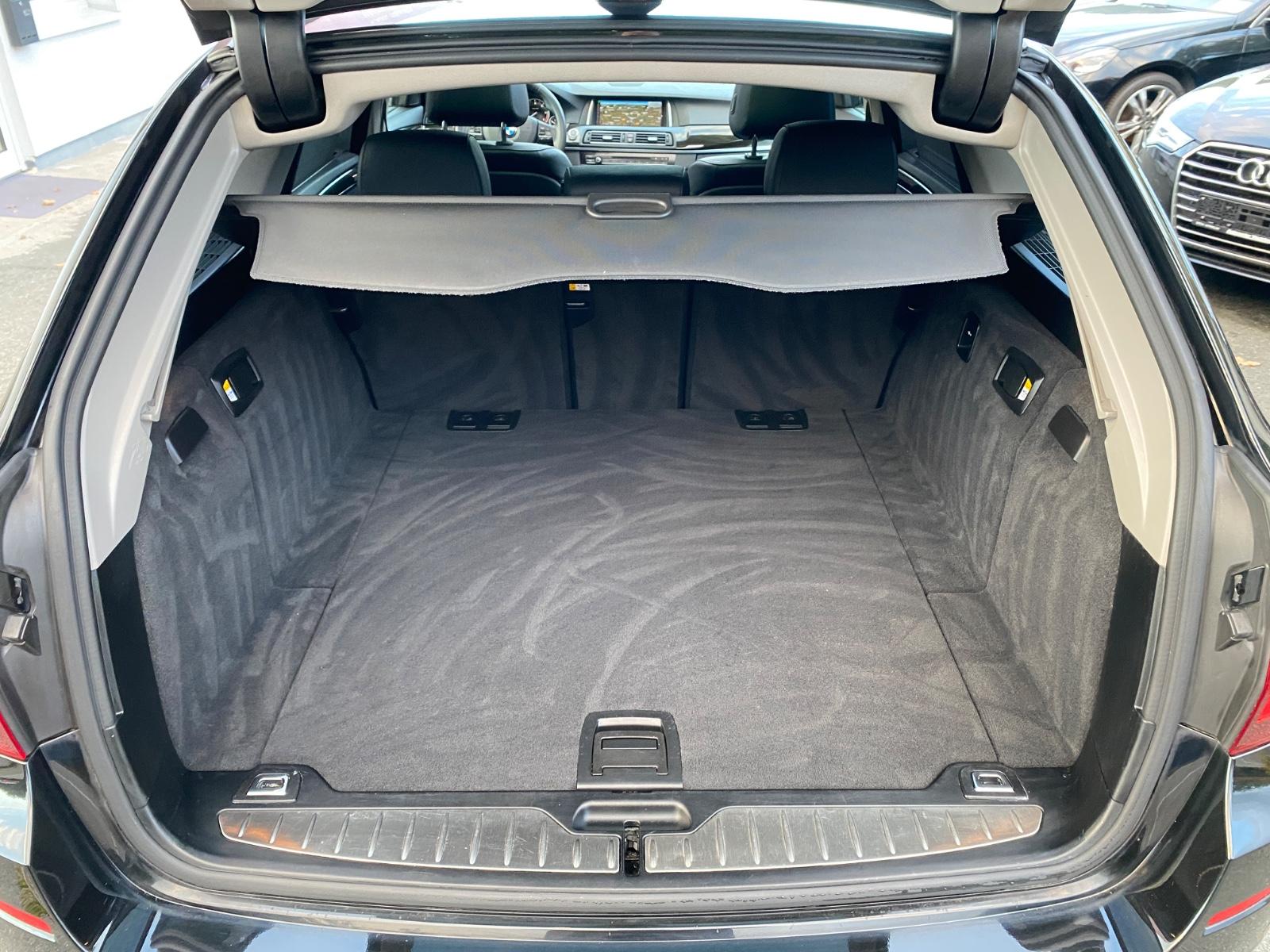 BMW 520d Automatik xDrive Touring  AHK KAMERA PANO