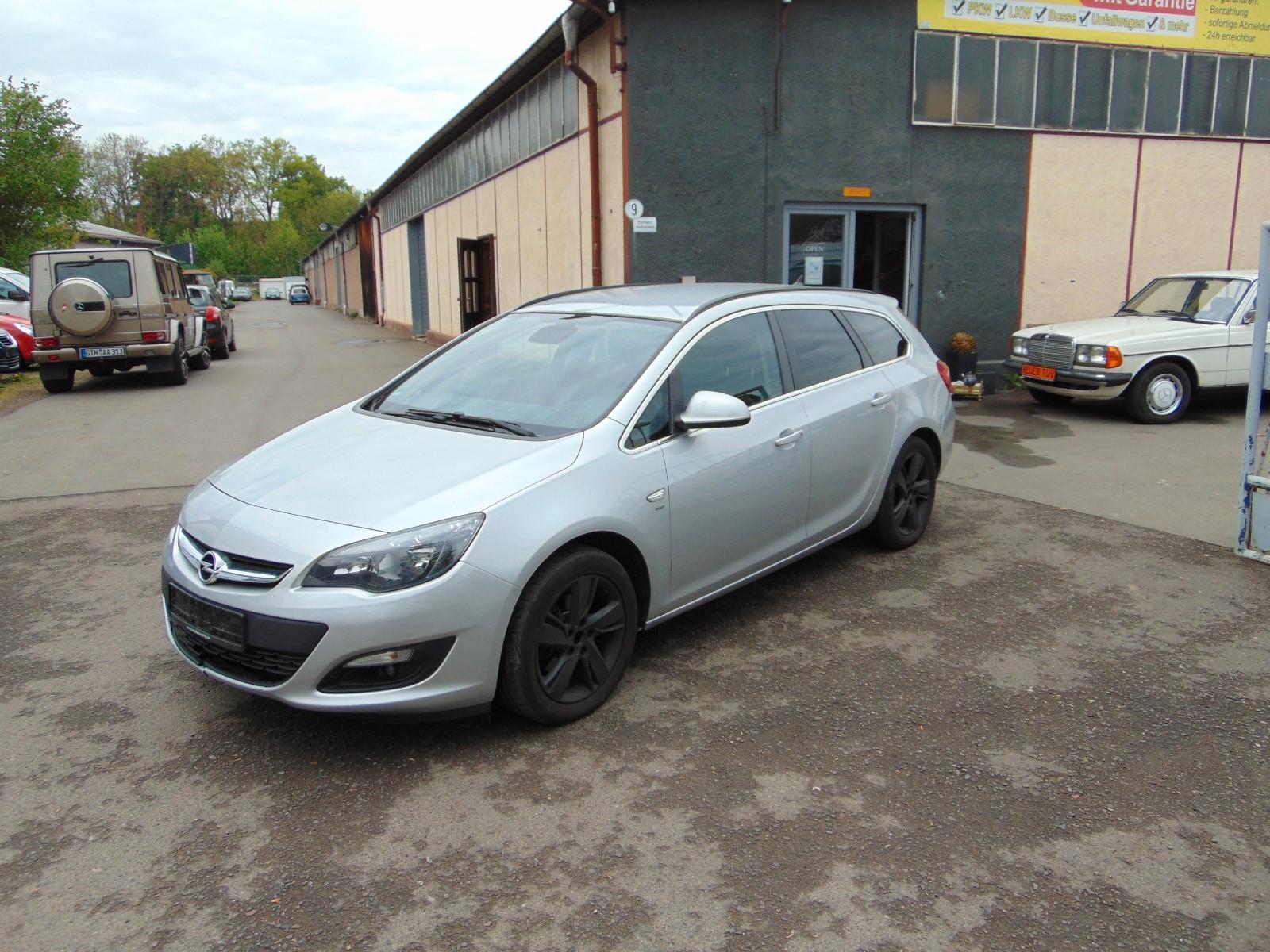Opel Astra J Sports Tourer Energy