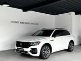 Volkswagen Touareg 3.0 TSI R Line*One Million*BlackStyle* - Volkswagen Touareg R mit Benzin-Antrieb
