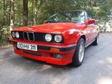 BMW E30 318i Cabriolet - BMW 318 aus 1990: 318i