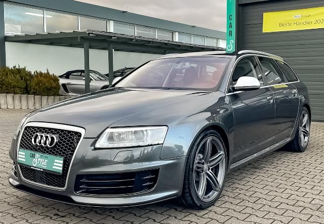 Audi RS6 Avant V10 Exclusive Bose Alcantara DAB ACC R