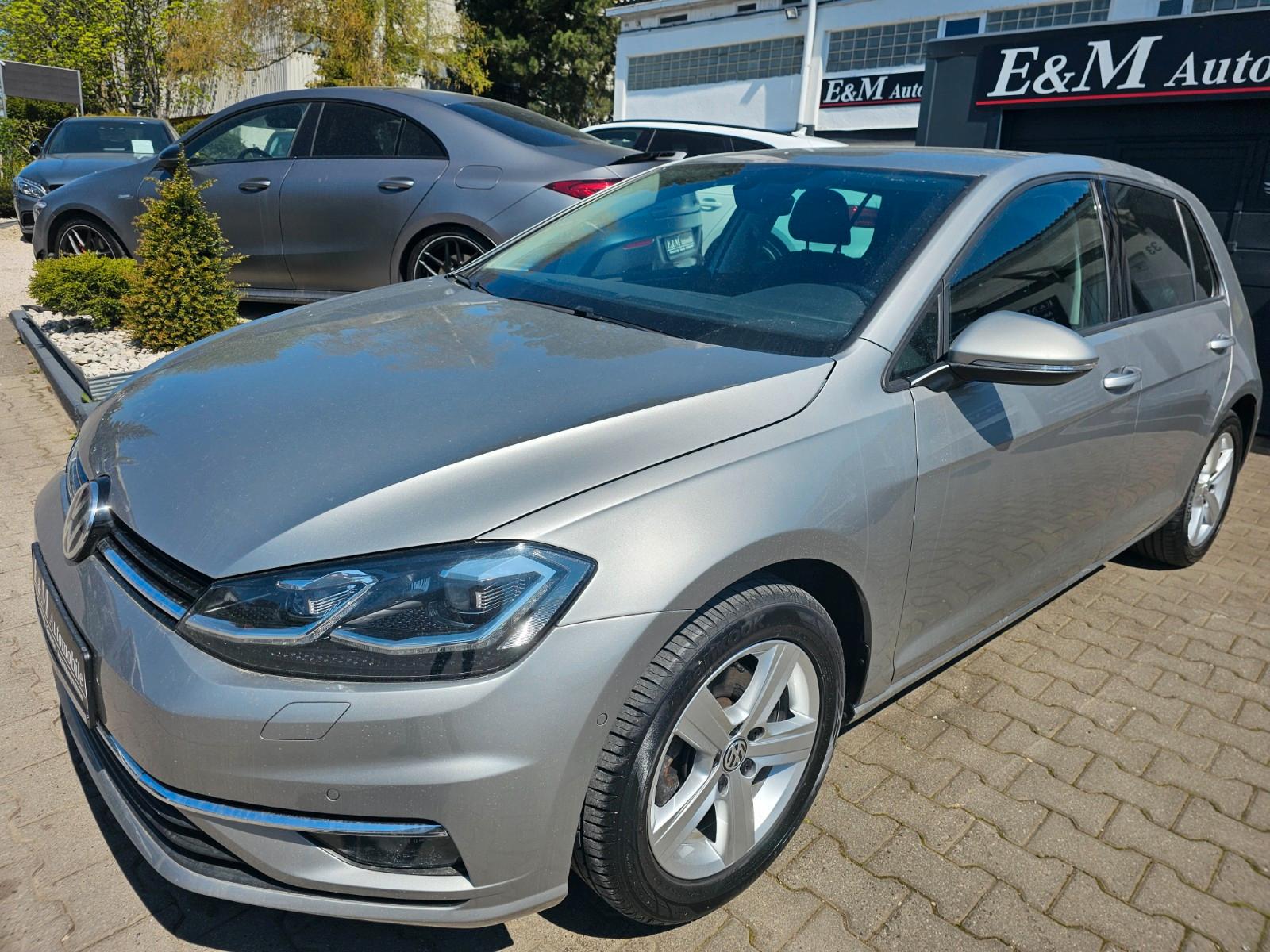 Volkswagen Golf VII Lim. Comfortline BlueMotion*