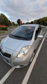 Toyota Yaris 1,3 b.j2006 TÜV 2027.06 - Toyota Yaris Gebrauchtwagen in Hamm