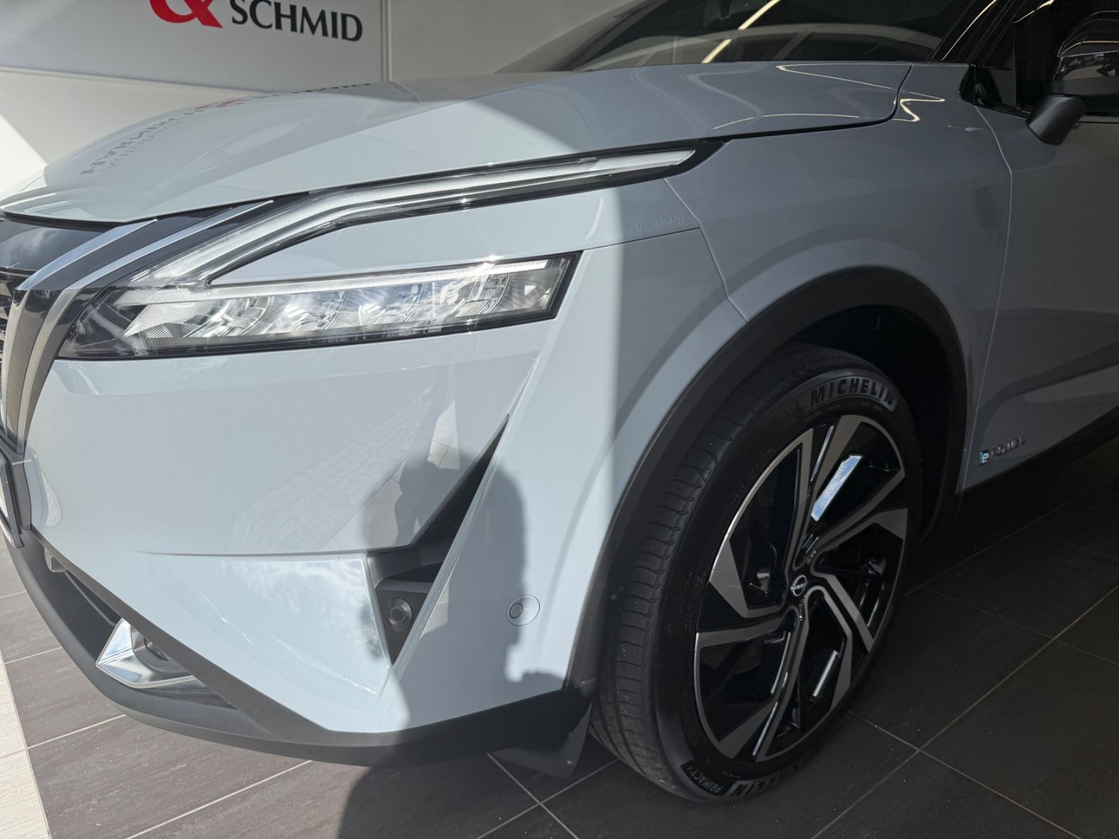 Fahrzeugabbildung Nissan Qashqai Tekna+ e-Power, 360° Kamera, Navi, WP,