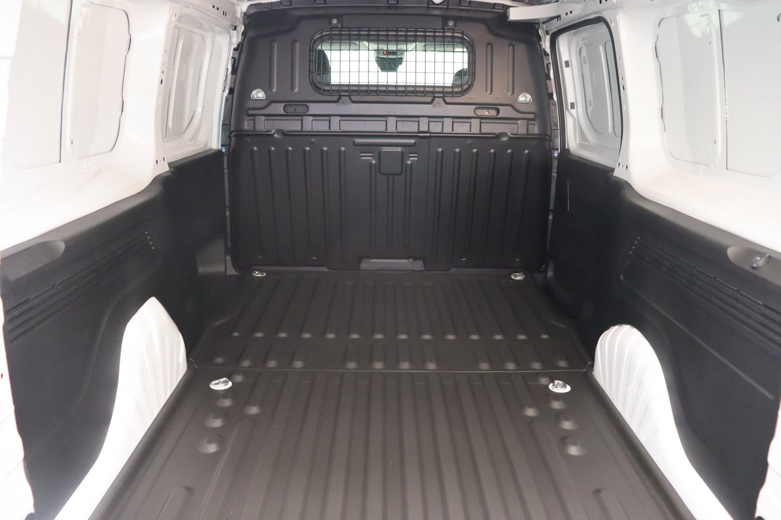 Fahrzeugabbildung Fiat Doblo Serie 2 L2 1.5 BlueHDi MT6