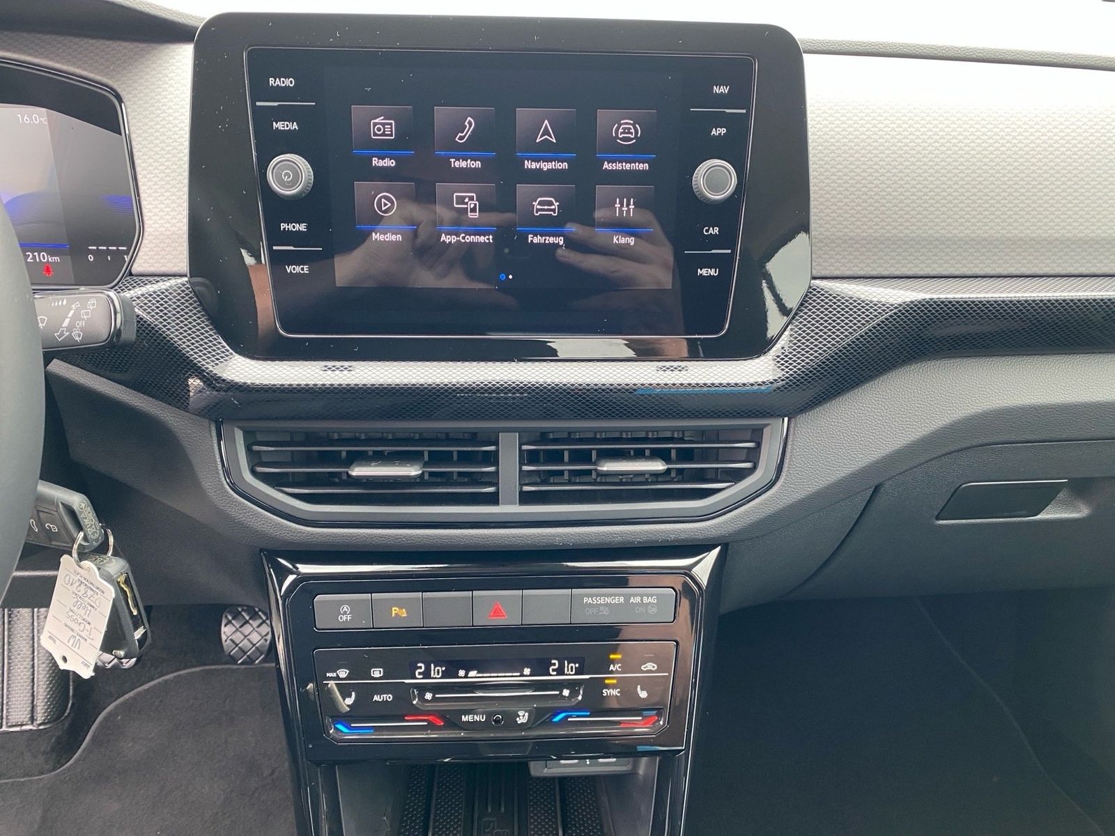 Volkswagen T-Cross - Bild 17