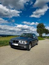 BMW 318td compact -